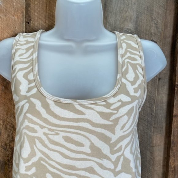 Calvin Klein NWOT Zebra Print Tank Top - Size Small - Picture 3 of 8